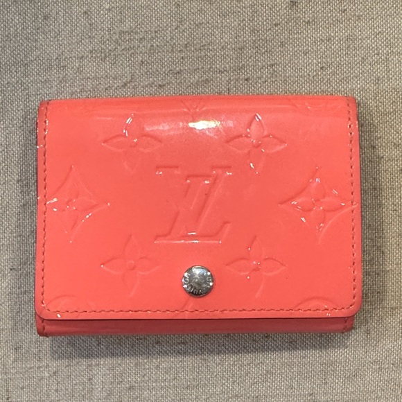 Louis Vuitton Accessories - Louis Vuitton Patent Embossed Card Holder